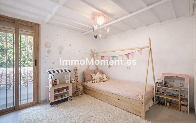 Wiederverkauf - Reihenhaus - Estepona  - Estepona Centro