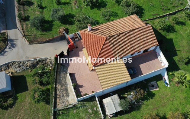 Wiederverkauf - Landhaus - Estepona  - El Padron