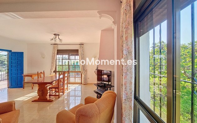 Wiederverkauf - Landhaus - Estepona  - El Padron