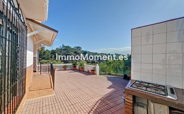 Wiederverkauf - Landhaus - Estepona  - El Padron