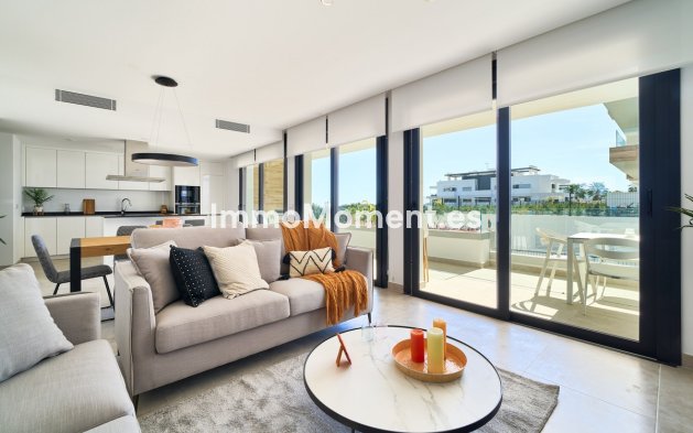 Resale - Apartment - Estepona - Estepona Centro