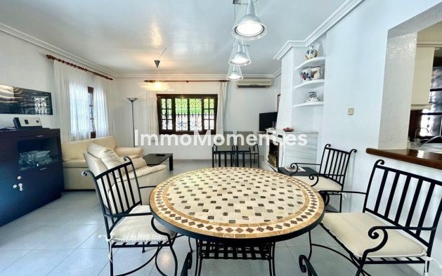 Wiederverkauf - Villa - Orihuela - La Zenia