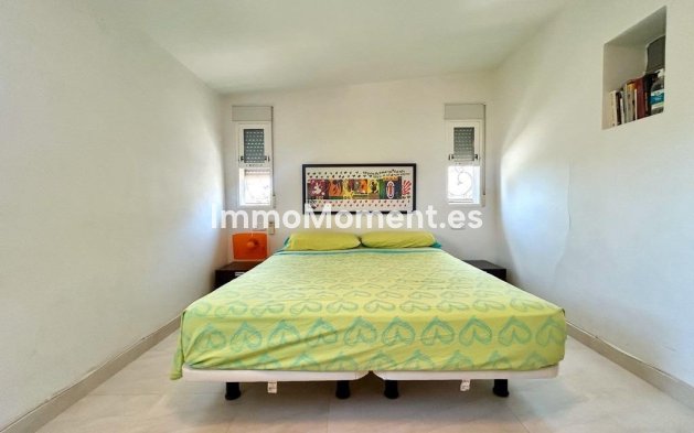 Wiederverkauf - Villa - Orihuela - La Zenia