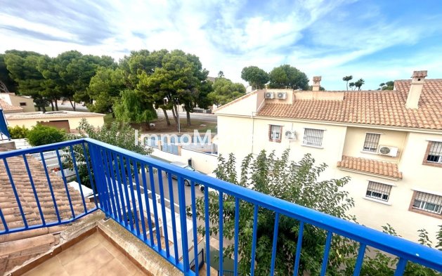 Bestaande woning - Geschakelde woning - Orihuela - Campoamor