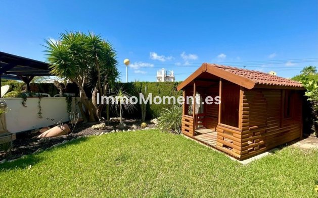 Wiederverkauf - Villa - Orihuela - Orihuela Costa