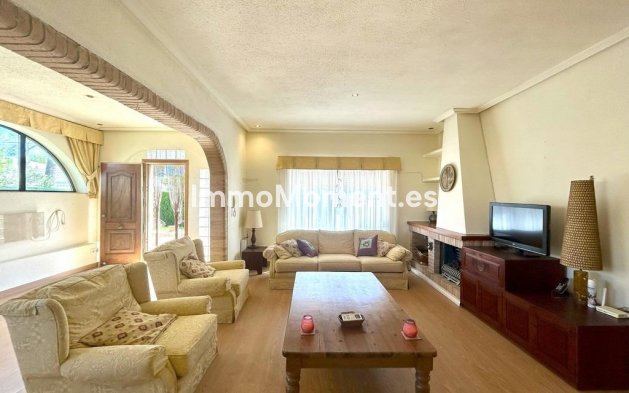 Wiederverkauf - Villa - Orihuela - Orihuela Costa