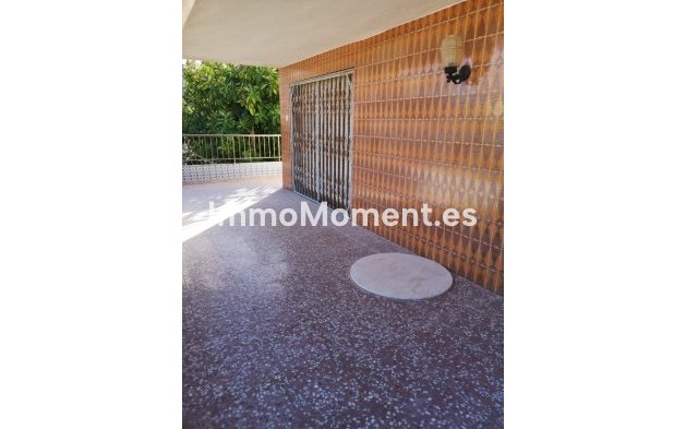 Wiederverkauf - Villa - Orihuela - La Zenia