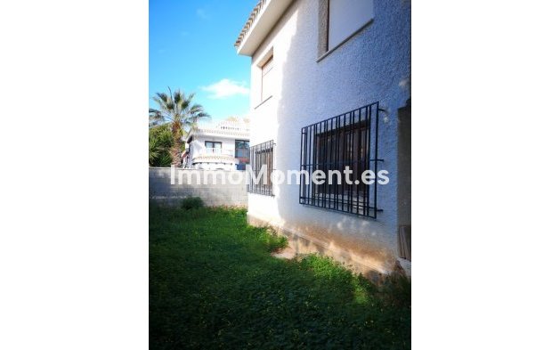 Wiederverkauf - Villa - Orihuela - La Zenia