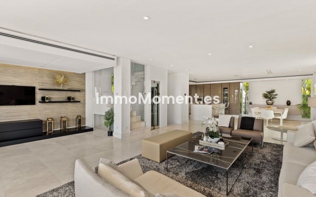 Wiederverkauf - Villa - Marbella - The Golden Mile