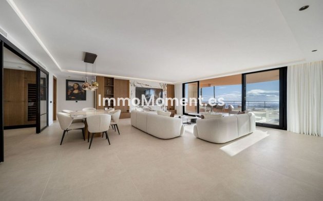 Wiederverkauf - Wohnung - Marbella - Nueva Andalucía