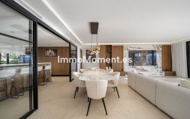 Wiederverkauf - Wohnung - Marbella - Nueva Andalucía