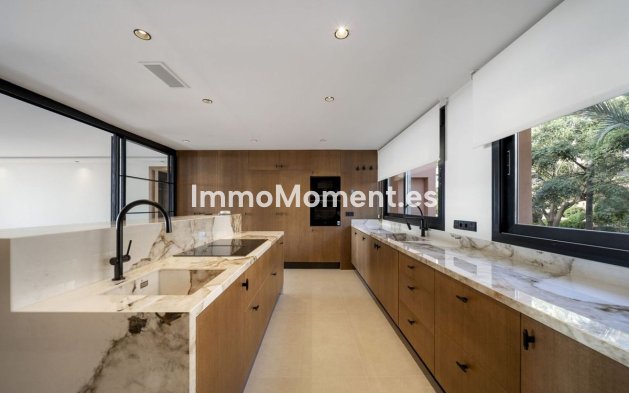 Wiederverkauf - Wohnung - Marbella - Nueva Andalucía