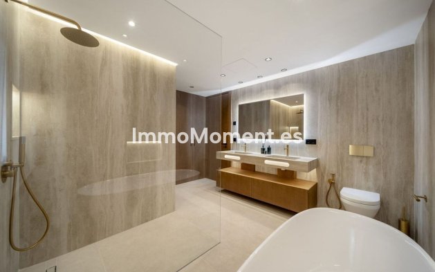 Wiederverkauf - Wohnung - Marbella - Nueva Andalucía