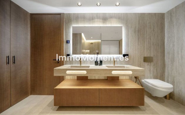 Wiederverkauf - Wohnung - Marbella - Nueva Andalucía