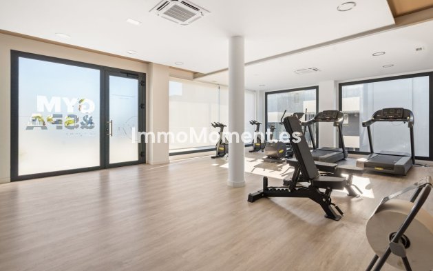 Revente - Appartement - Estepona  - Estepona Centro