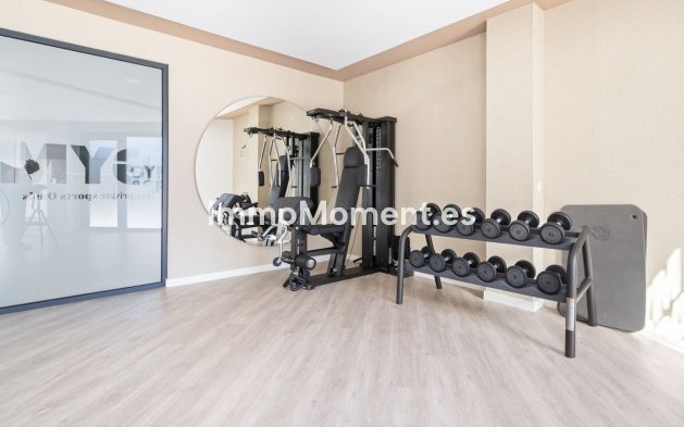 Revente - Appartement - Estepona  - Estepona Centro