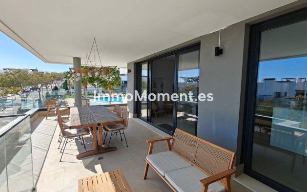 Wiederverkauf - Wohnung - Estepona  - Estepona Centro