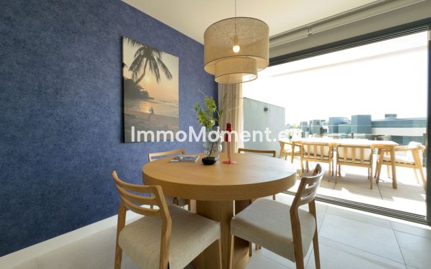 Resale - Apartment - Estepona - Selwo