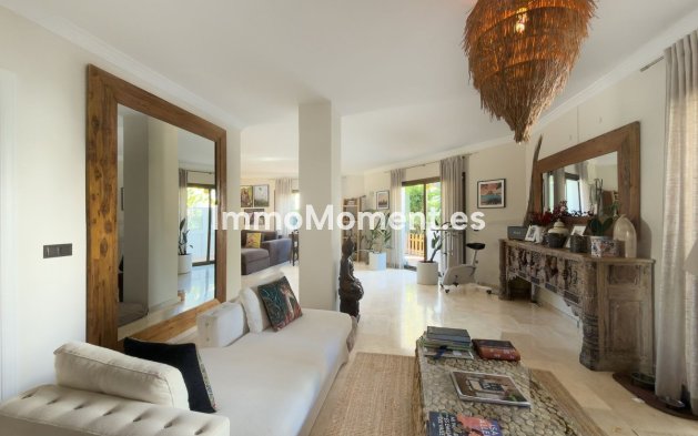 Wiederverkauf - Wohnung - Marbella - Elviria