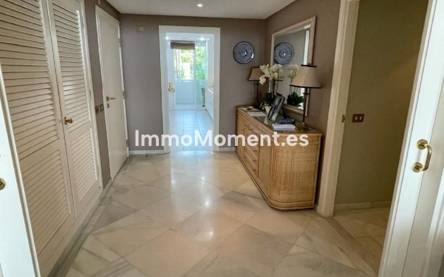 Wiederverkauf - Wohnung - Marbella - Puerto Banús