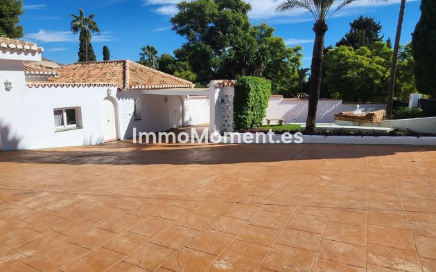 Wiederverkauf - Freistehende Villa - Benalmadena - Benalmadena Centro