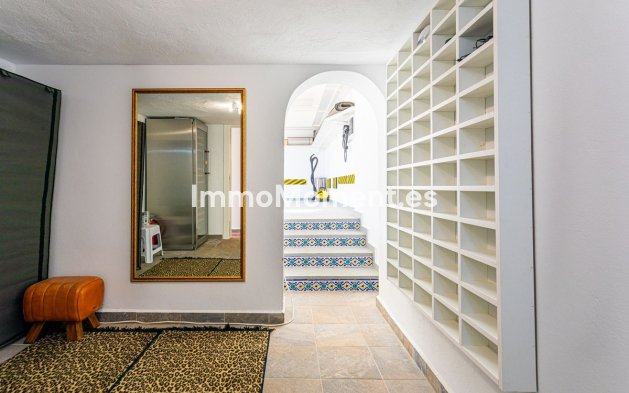 Wiederverkauf - Freistehende Villa - Benalmadena - Benalmadena Centro