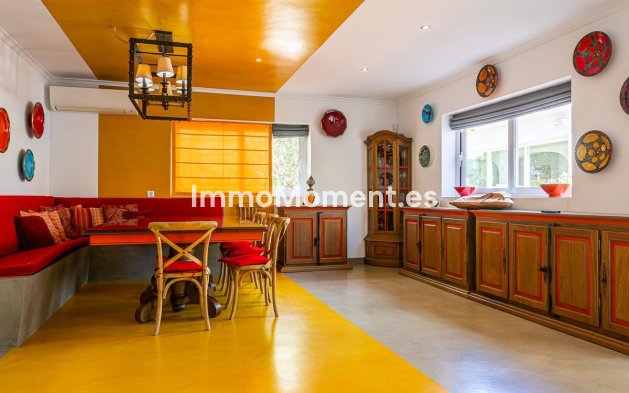 Wiederverkauf - Freistehende Villa - Benalmadena - Benalmadena Centro
