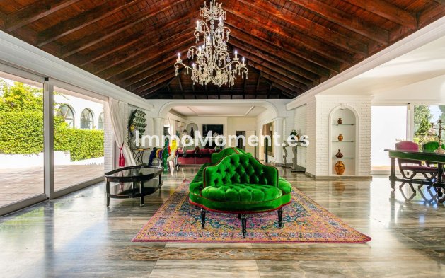 Wiederverkauf - Freistehende Villa - Benalmadena - Benalmadena Centro