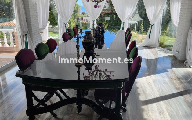 Wiederverkauf - Freistehende Villa - Benalmadena - Benalmadena Centro