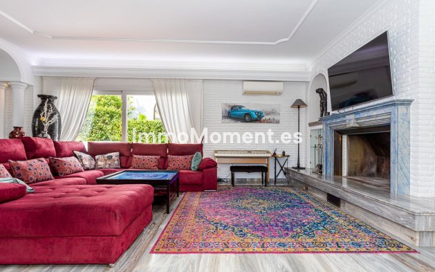 Wiederverkauf - Freistehende Villa - Benalmadena - Benalmadena Centro