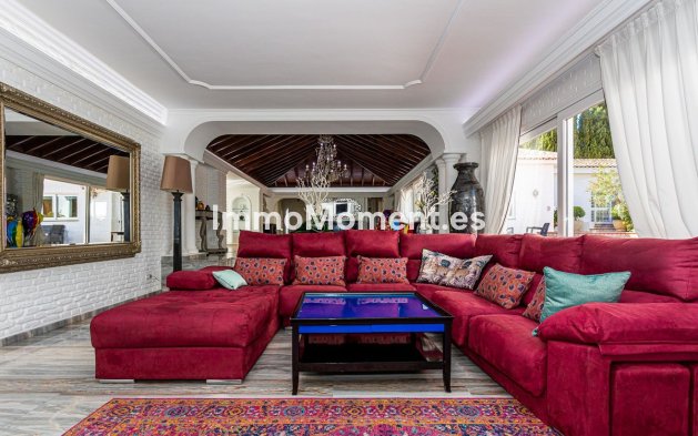 Wiederverkauf - Freistehende Villa - Benalmadena - Benalmadena Centro