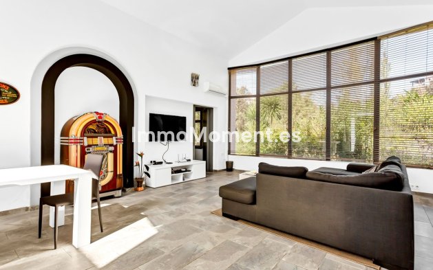 Wiederverkauf - Villa - Marbella - Elviria