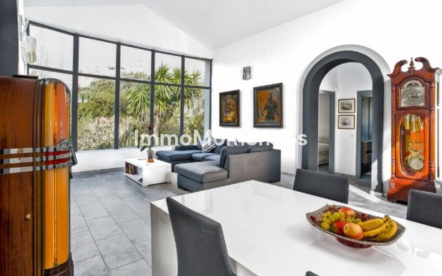 Wiederverkauf - Villa - Marbella - Elviria