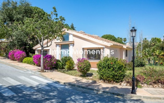 Wiederverkauf - Villa - Marbella - Elviria