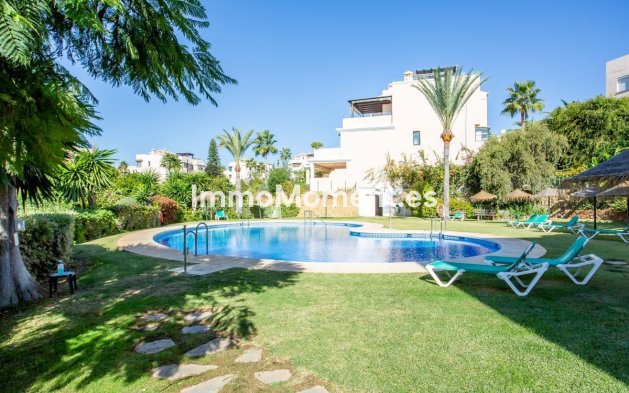 Wiederverkauf - Villa - Marbella - Elviria