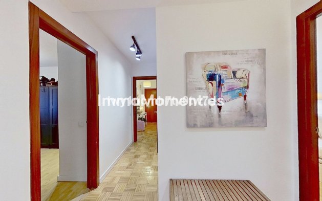 Resale - Apartment - Málaga - Málaga Centro