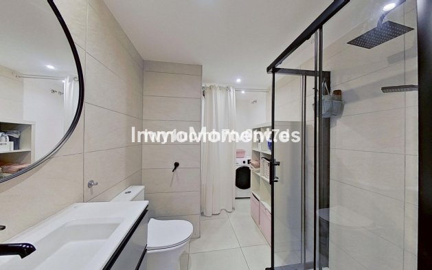 Resale - Apartment - Málaga - Málaga Centro