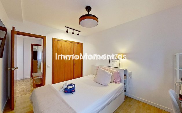 Resale - Apartment - Málaga - Málaga Centro