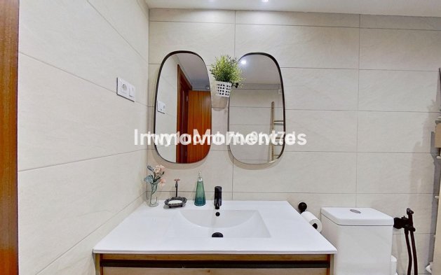 Resale - Apartment - Málaga - Málaga Centro