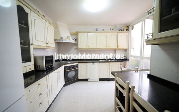 Resale - Apartment - Málaga - Cerrado de Calderón