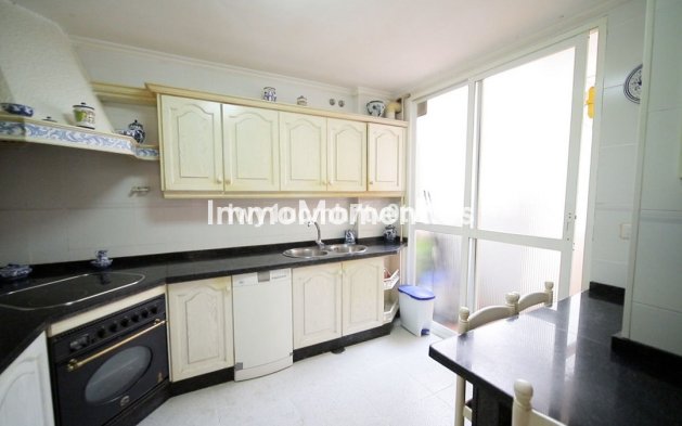 Resale - Apartment - Málaga - Cerrado de Calderón