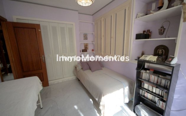Resale - Apartment - Málaga - Cerrado de Calderón