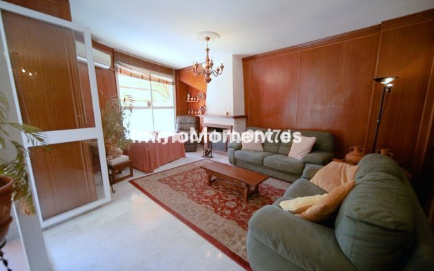 Resale - Apartment - Málaga - Cerrado de Calderón