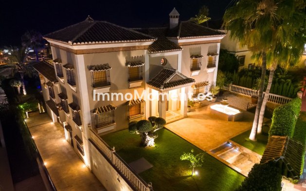Wiederverkauf - Freistehende Villa - Mijas - La Cala de Mijas