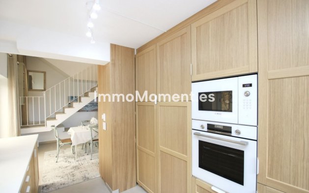 Revente - Appartement - Estepona  - Estepona Centro