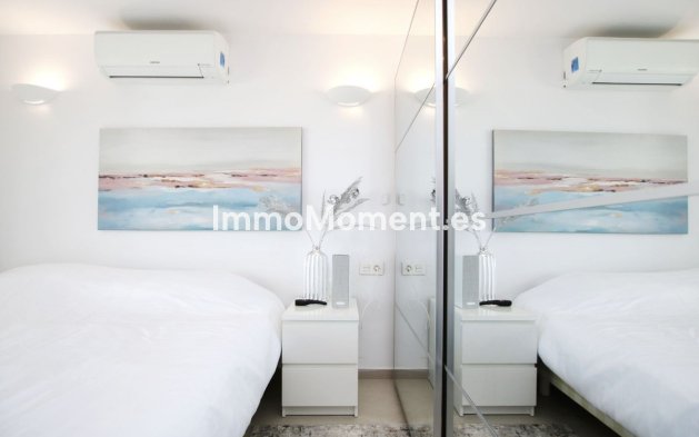 Revente - Appartement - Estepona  - Estepona Centro