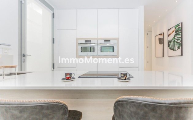 Revente - Villa - Torrevieja - Torrevieja Centro