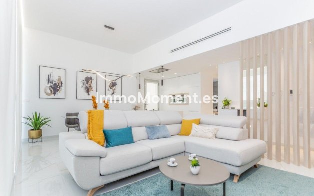 Revente - Villa - Torrevieja - Torrevieja Centro