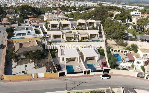 Revente - Villa - Torrevieja - Torrevieja Centro