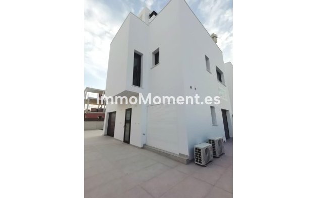 Resale - Villa - Los Montesinos - Los Montesinos Centro